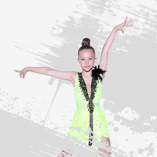 Dziewczynka tańcząca Latino